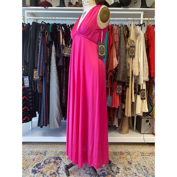vintage 1970s magenta nylon vanity fair nightgown 70s loungewear med disco pink - Picture 6 of 10